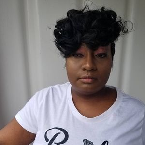 Meet your Posher, Regina